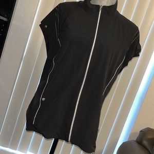Zenergy by Chico's Sleeveless Zip Jacket Size 3